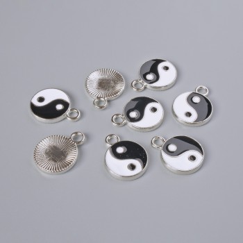 Fourniture pendentif « Yin Yang », diamètre 15,5×12 mm, diamètre du trou 2,4 mm, conditionnement 8 pièces ±, couleur argentée du métal