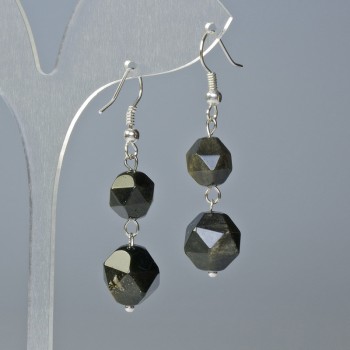 Boucles d'oreilles en obsidienne soleil, pierre naturelle, multifacettes, diamètre 10×9 et 12×11 mm ±, longueur ±4 cm, avec crochets