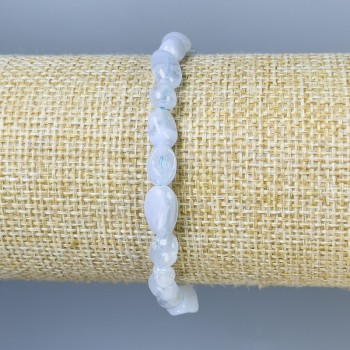Bracelet calcédoine facettée, diamètre environ 5–8×6 mm ±, longueur 18 cm ± élastique