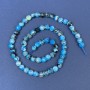 Perles d'agate sur fil — boule facettée, diamètre 6 mm, longueur 36 cm