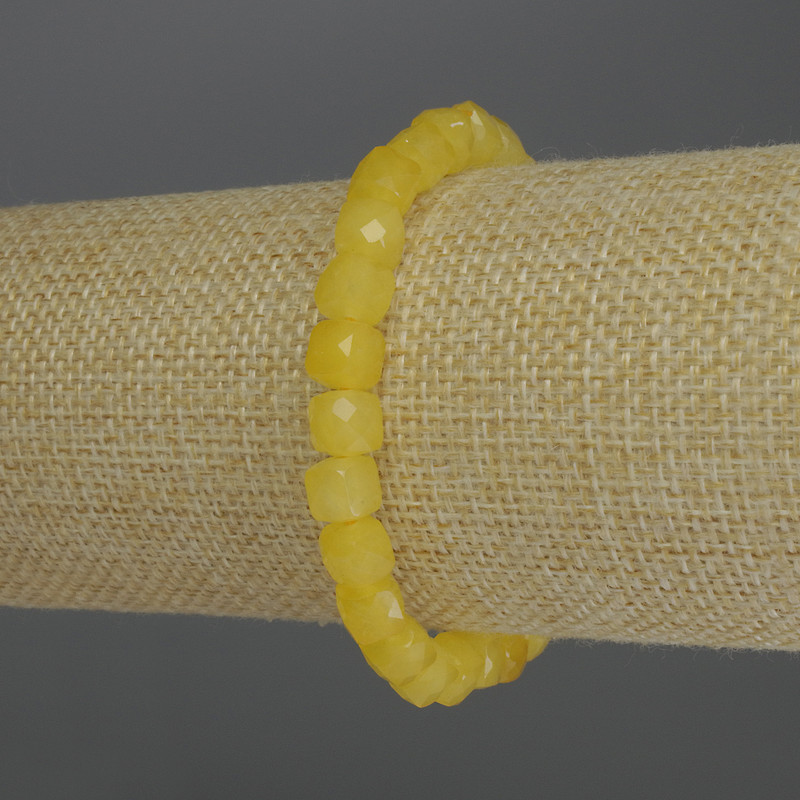 Bracelet en citrine facettée, cubes de 7 mm de diamètre, longueur 18 cm, élastique