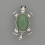 Broche-pendantif Tortue en néphrite 52×35 mm ± éléments mobiles, métal argenté