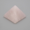 Pyramide souvenir en quartz rose, longueur 38×38 mm ±