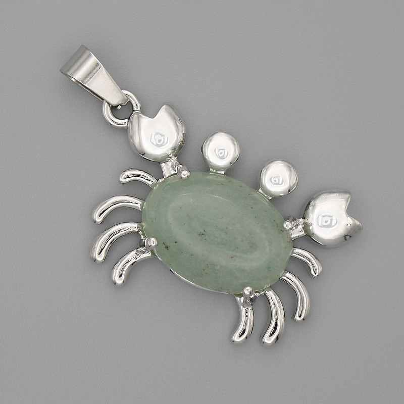 Pendentif Crabe en néphrite 40×22 mm ± métal argenté