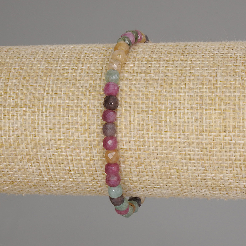 Bracelet en tourmaline facettée cube, 4 × 4 mm, longueur 18 cm, élastique