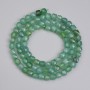 Perles agate verte facettée cube 4,5×4,5 mm +- longueur 39 cm sur fil