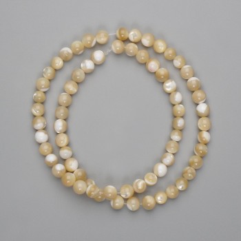 Perles beiges nacrées, billes lisses, diamètre d’environ 6 mm, longueur d’environ 39 cm, sur fil