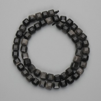 Perles d'obsidienne argentée cube facetté 7 × 7 mm, longueur environ 37 cm, sur fil