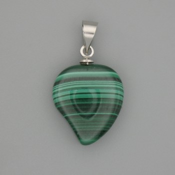 Pendentif cœur de malachite 13 × 15 × 23 mm+