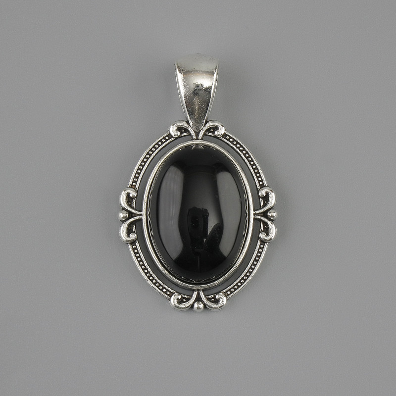 Pendentif en agate noire 34×21 mm, monture argentée