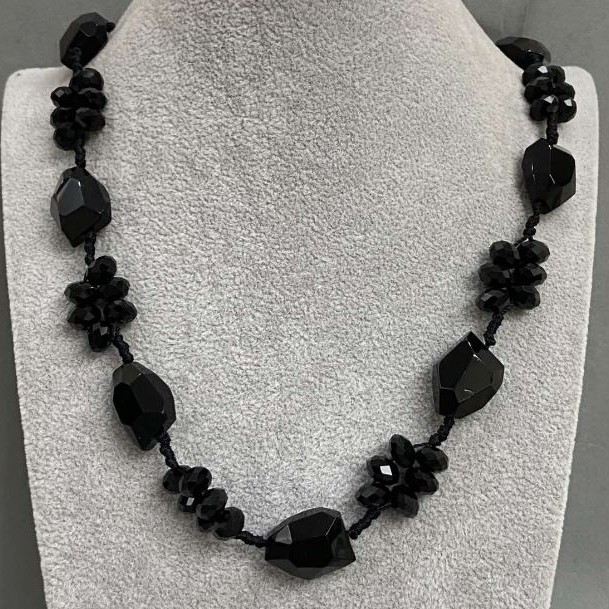 Collier long en agate et cristal tchèque, longueur 110 cm+