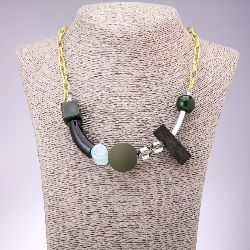 Collier Géométrie sur chaîne, longueur 50–55 cm