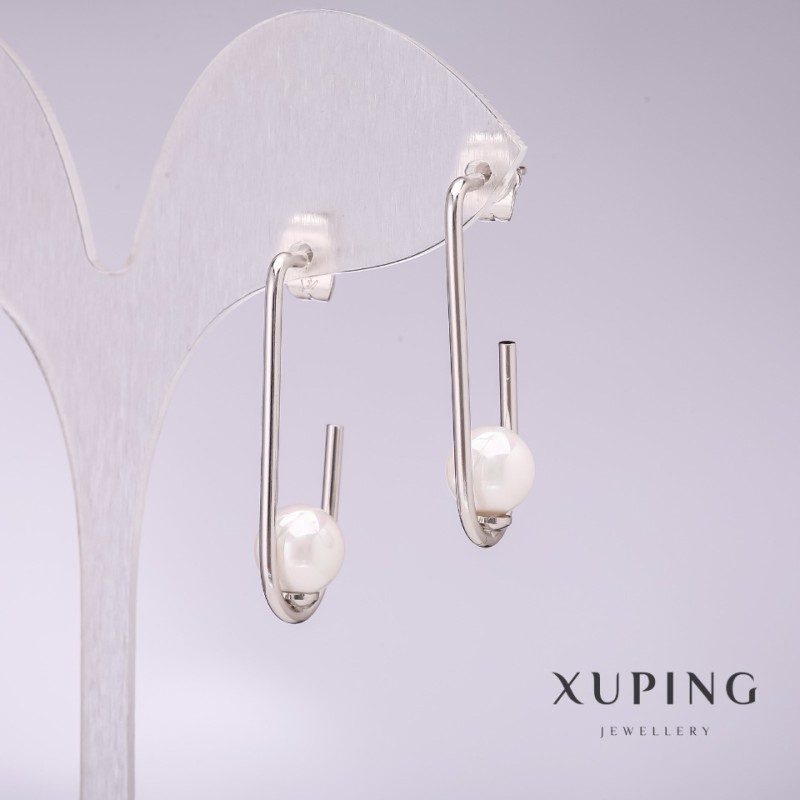 Boucles d'oreilles Xuping avec des perles blanches de Majorque 33×8 mm rhodié
