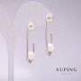 Boucles d'oreilles Xuping avec des perles blanches de Majorque 33×8 mm rhodié
