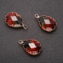 Pendentif « Goutte » couleur vert-rouge, monture dorée 13×21 mm