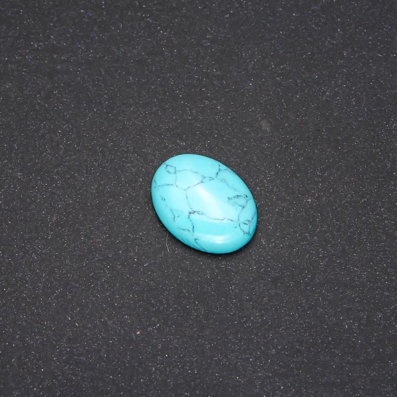 Cabochon en turquoise 20x15 mm