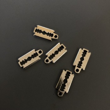 Fournitures pour pendentifs — Lame 15x7 mm, +/- 25 pièces