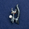 Soldes ! Broche Chaton métal doré, émail et perle 50×26 mm +