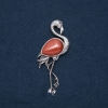 Broche-pendantif Flamant avec aventurine « sable doré » 85 × 30 mm
