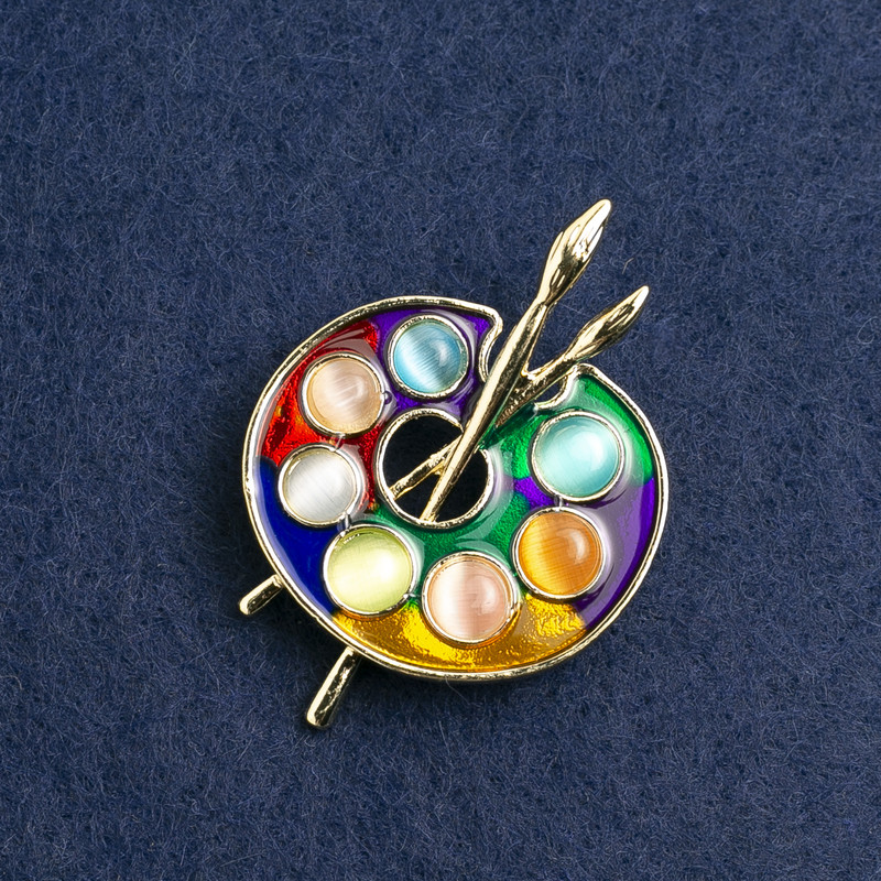 Broche Palette, émail multicolore, métal doré 46x34 mm