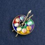 Broche Palette, émail multicolore, métal doré 46x34 mm