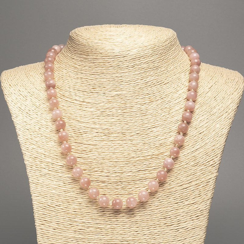 Collier de sélénite en néphrite blanche