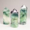 Stylo-souvenir en fluorite naturelle, assortiment de tailles, poids à partir de 350 g. (prix au 100 g.)