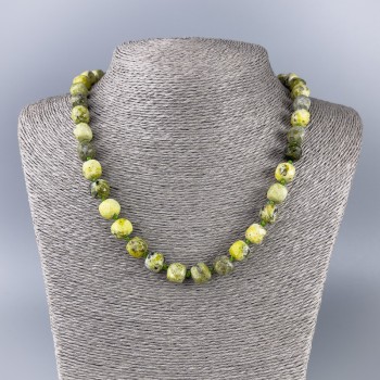 Collier en jade jaune, pierre naturelle taillée en cubes, diamètre 9x9 mm, longueur 50 cm (±)