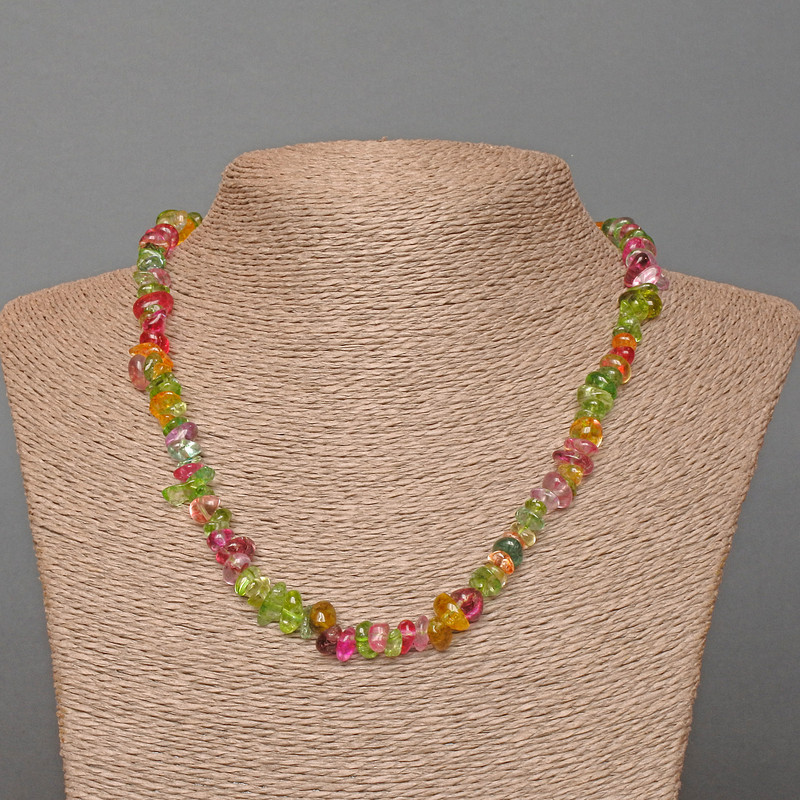 Collier en verre coloré facetté, diamètre 8×4 mm, longueur 47 cm